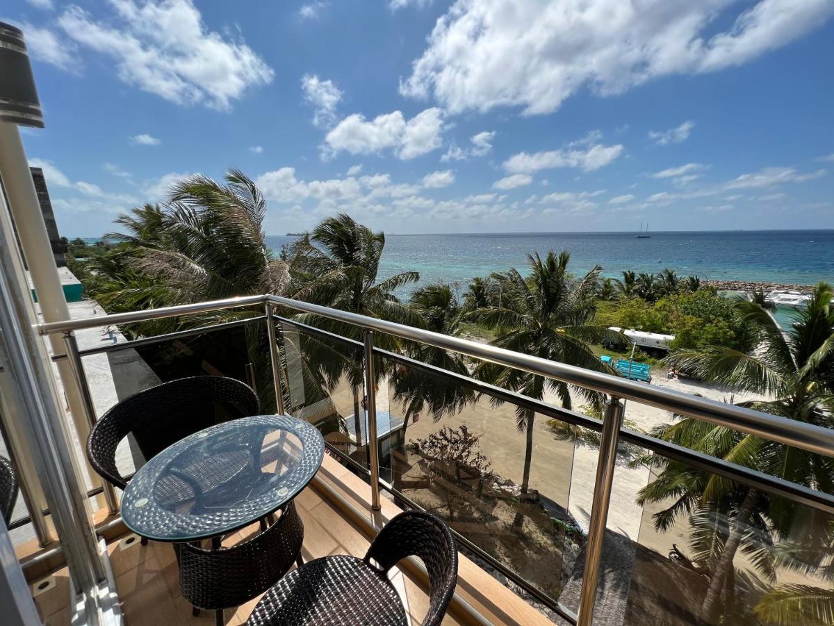Icom Marina Sea View Hotel Maafushi Exterior photo